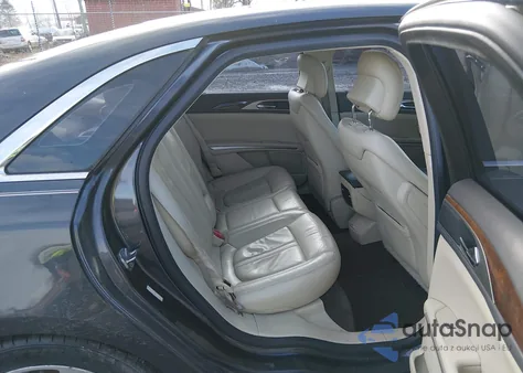 2013 Lincoln Mkz z USA, uszkodzony, nr VIN 3LN6L2J98DR811329